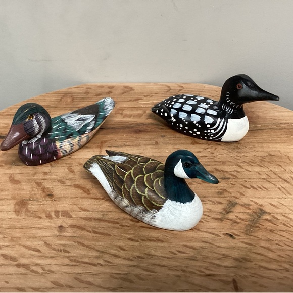 🟢 Vintage - Mallard Duck Decoy & Loon Duck Decoy - Solid Wood Crafted - Unique - Picture 3 of 15